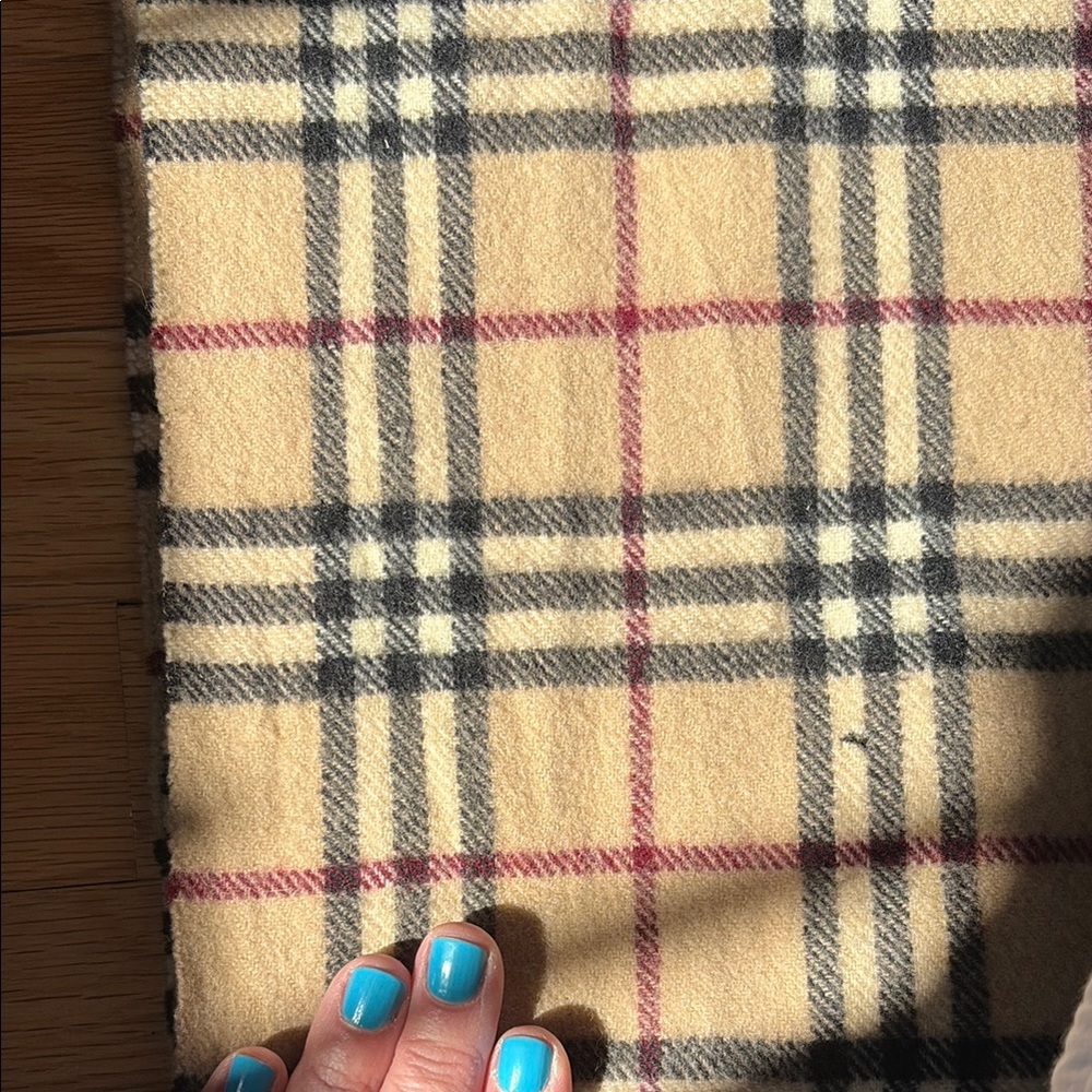 Classic Beige Checkered Scarf